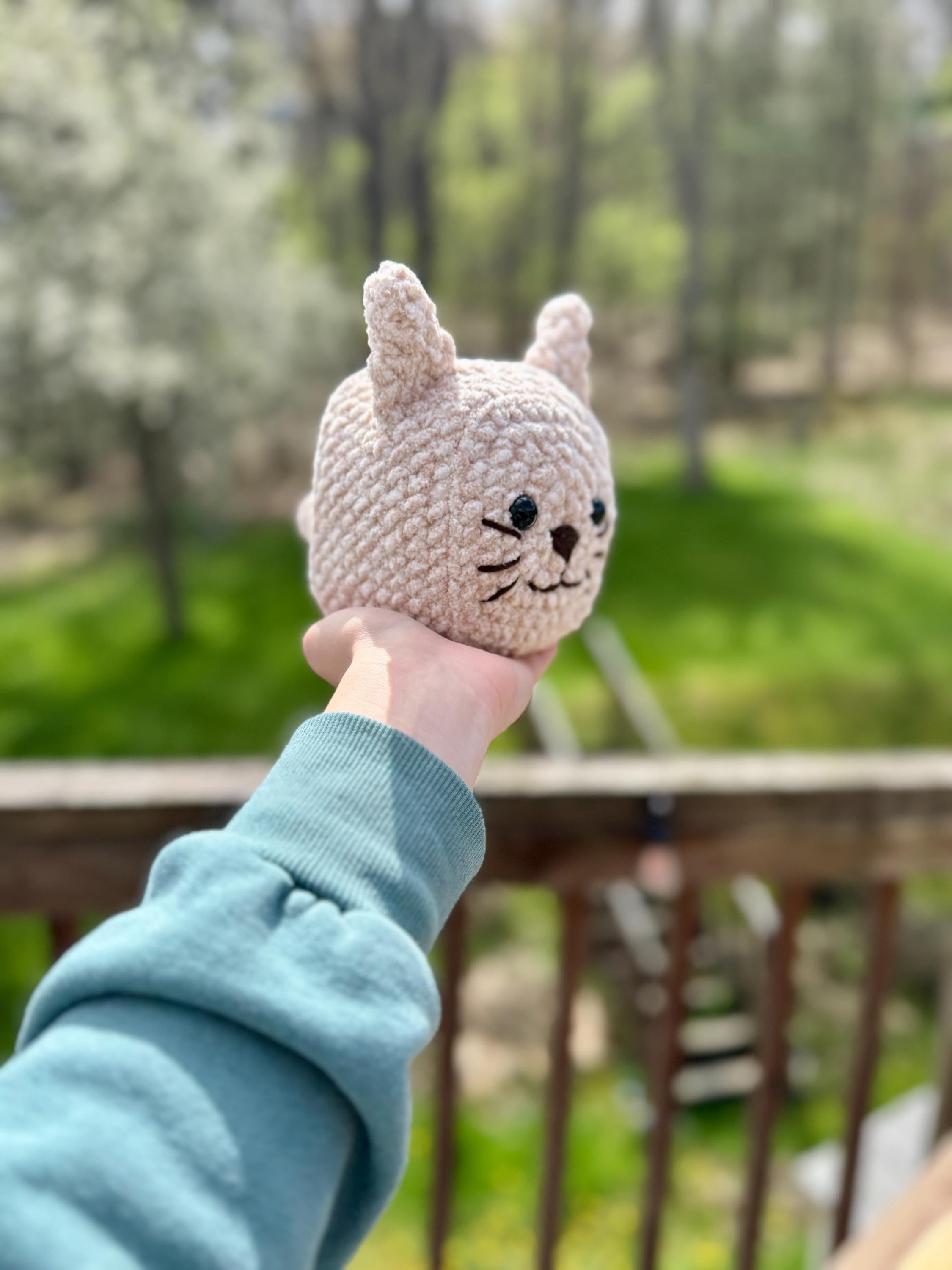 Cube Cat Crochet Pattern | Minimal Amigurumi Plush (PDF Pattern)